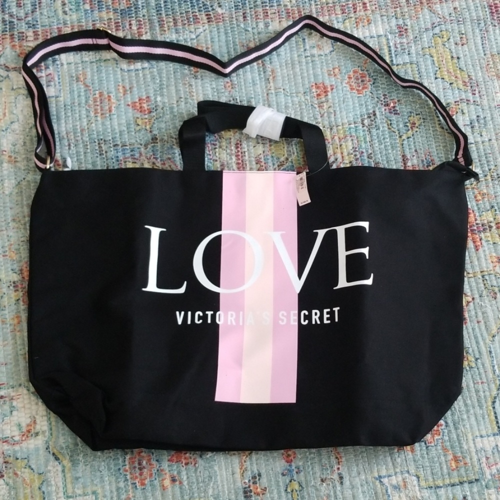 Victoria secret duffle